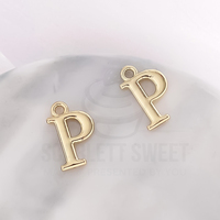 1.6cm Gold Charm Letter 'P'